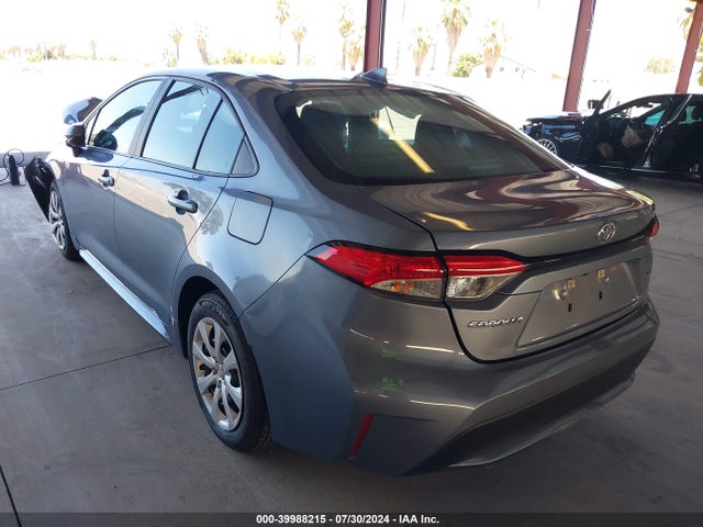 Toyota COROLLA LE 2022 5YFEPMAE9NP274720 Image 3