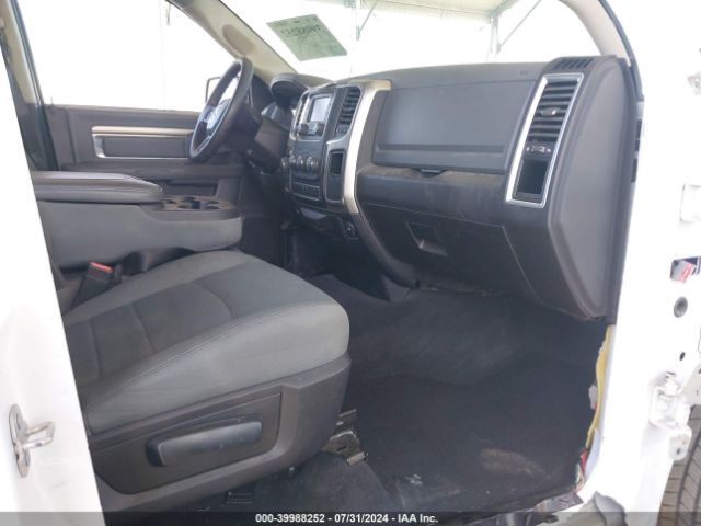 1C6RR6GG7HS797597 RAM 1500 Slt Quad Cab 4x2 6'4 Box