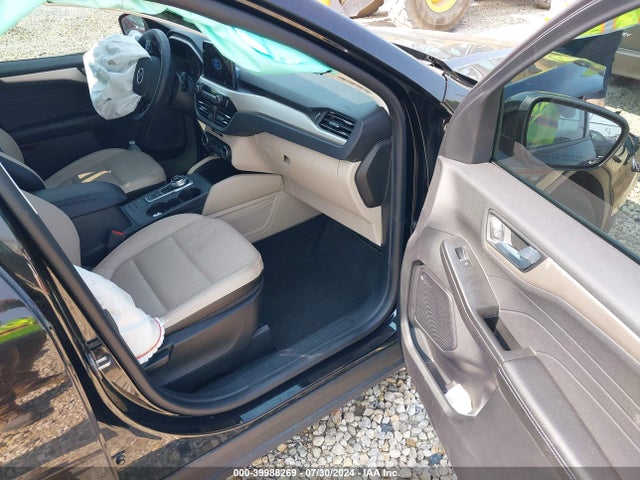 Ford ESCAPE SEL 2022 1FMCU0H63NUB78247 Image 5
