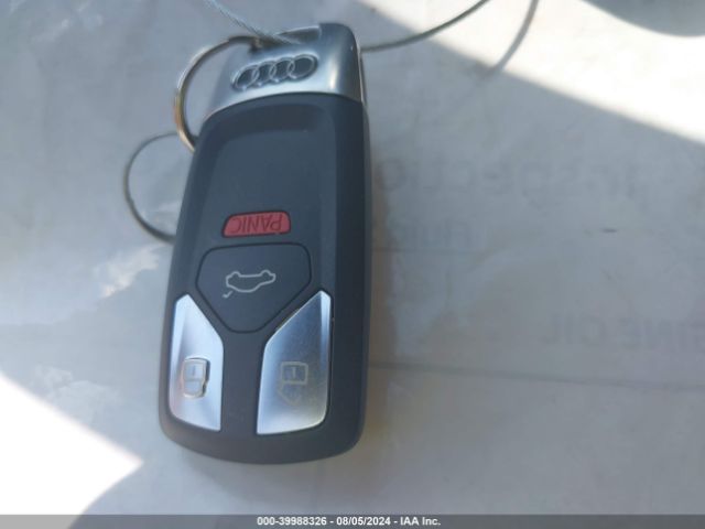 WA1BNAFY9J2059500 Audi Q5 2.0t Premium/2.0t Tech Premium