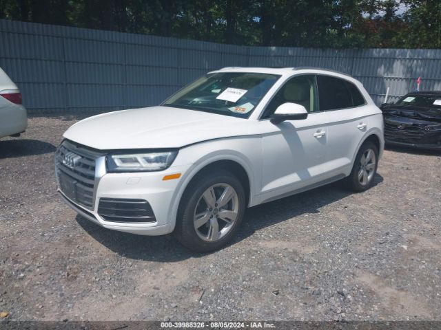 WA1BNAFY9J2059500 Audi Q5 2.0t Premium/2.0t Tech Premium