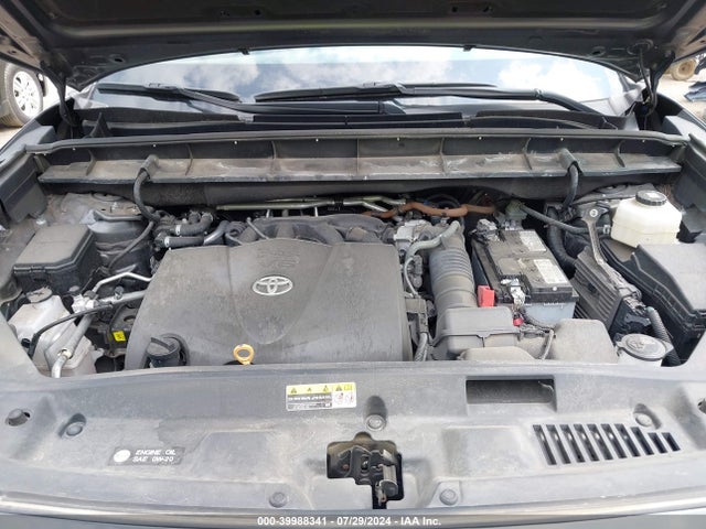 Toyota Highlander Xle 2021 5TDGZRBH1MS080603 Image 10
