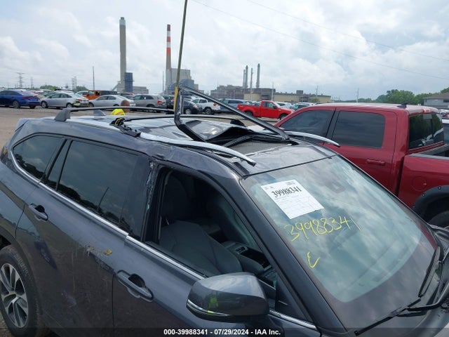 Toyota Highlander Xle 2021 5TDGZRBH1MS080603 Image 6