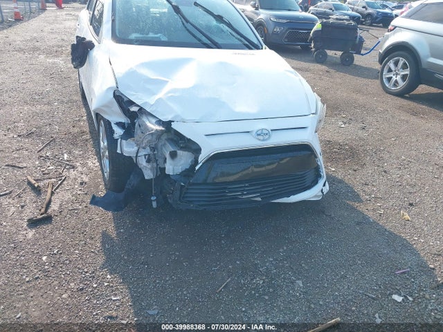 3MYDLBZV6GY132703 Scion IA