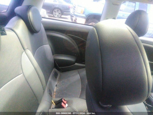 2010 MINI COOPER WMWMF3C50ATZ62319 Photo 7