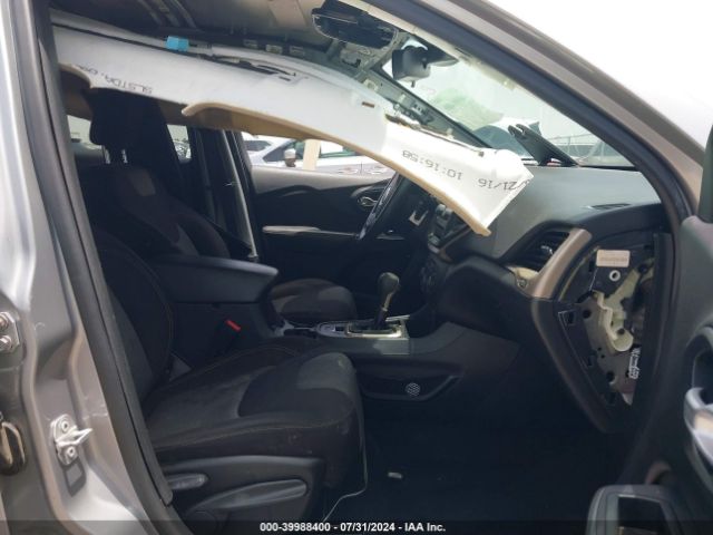 1C4PJLAB0GW312386 Jeep Cherokee Sport