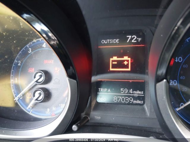 5YFBURHE5EP161054 Toyota Corolla S Premium