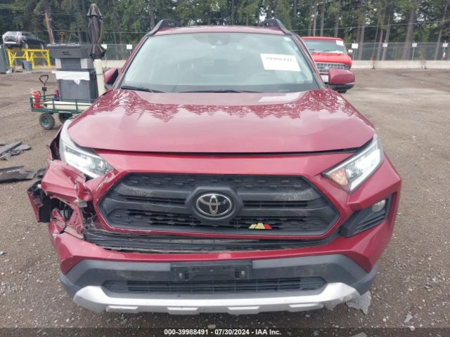 2T3J1RFVXKW010221 Toyota Rav4 Adventure