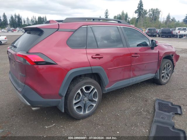 2T3J1RFVXKW010221 Toyota Rav4 Adventure
