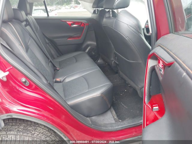 2T3J1RFVXKW010221 Toyota Rav4 Adventure