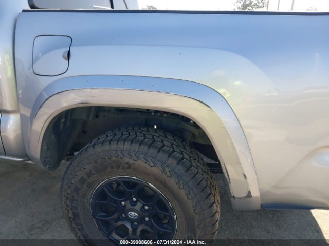 3TMAZ5CNXLM137933 Toyota Tacoma Sr5 V6