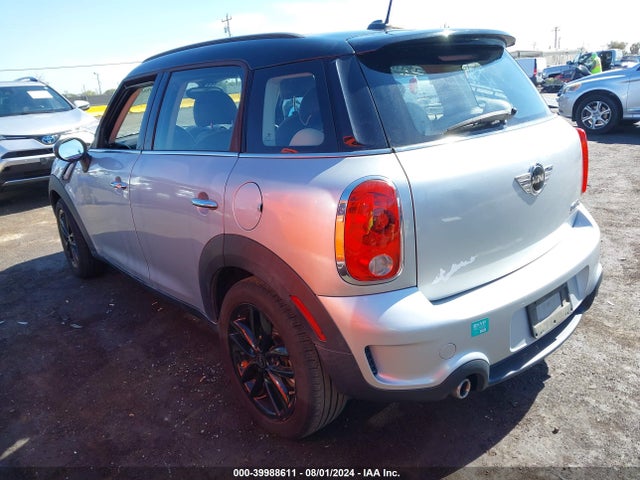 2013 MINI COUNTRYMAN WMWZC3C55DWM28184 Photo 2