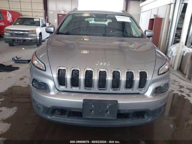 1C4PJMCB7JD564710 Jeep Cherokee Latitude 4x4