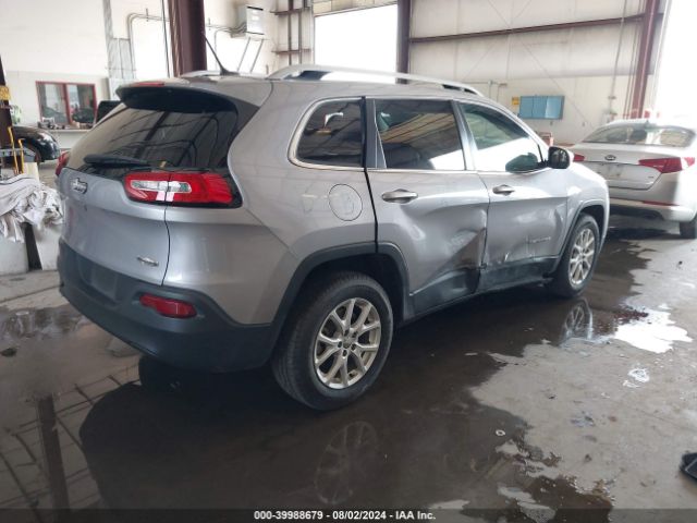 1C4PJMCB7JD564710 Jeep Cherokee Latitude 4x4