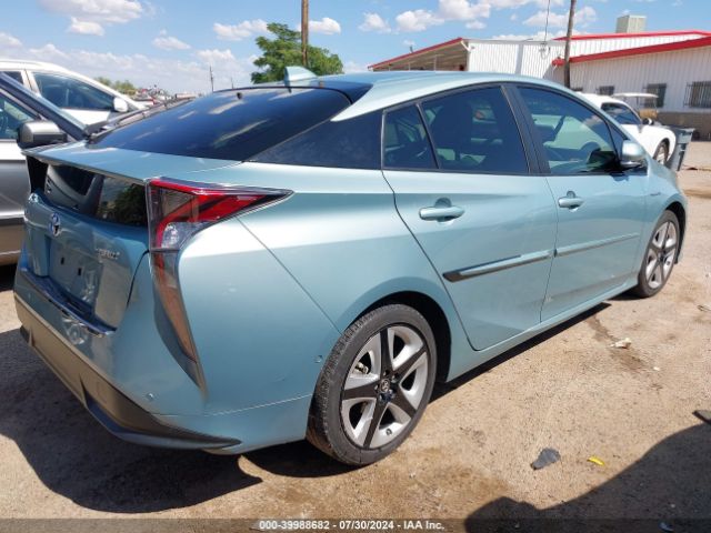JTDKARFU6H3539074 Toyota Prius Four Touring