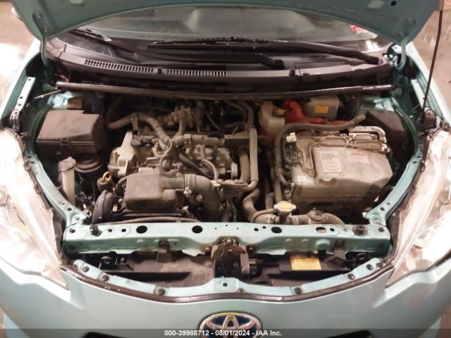 JTDKDTB34E1066302 Toyota Prius C Two