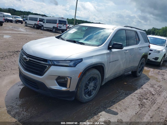 Chevrolet Traverse Awd Ls 2022 1GNEVFKW1NJ123696 Image 2