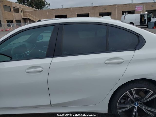 3MW39FF06P8D06033 BMW 3 Series 330e