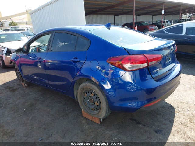 KIA FORTE LX 2017 3KPFK4A7XHE051354 Image 3