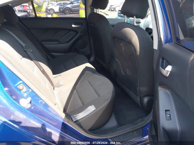 KIA FORTE LX 2017 3KPFK4A7XHE051354 Image 8