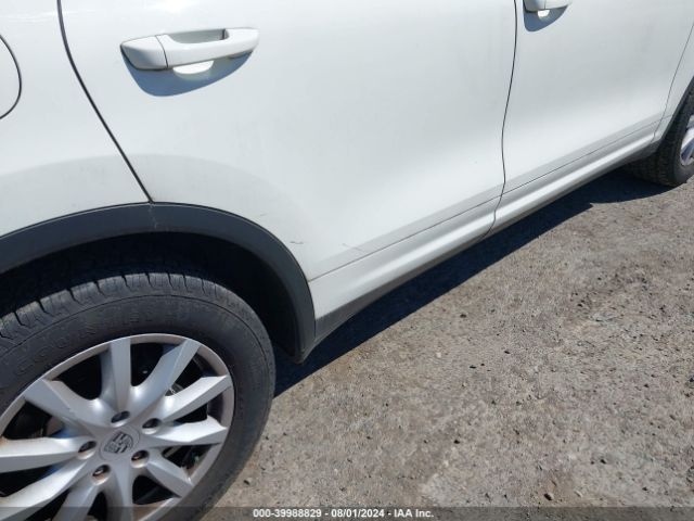 2011 PORSCHE CAYENNE WP1AA2A27BLA06892 Photo 5