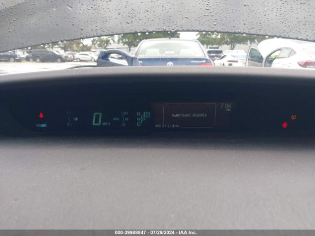 JTDKN3DU3F0448931 Toyota Prius Two