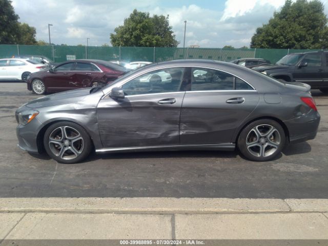 WDDSJ4GB5HN418773 Mercedes-Benz CLA 250 4MATIC