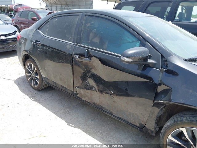 Toyota COROLLA SE 2017 5YFBURHE7HP683415 Image 12