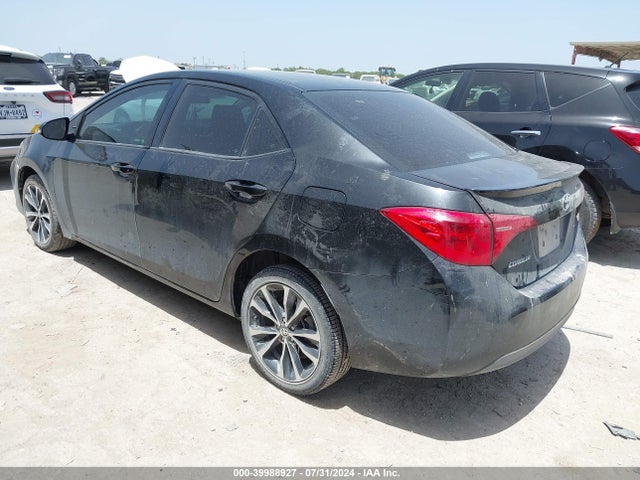 Toyota COROLLA SE 2017 5YFBURHE7HP683415 Image 3