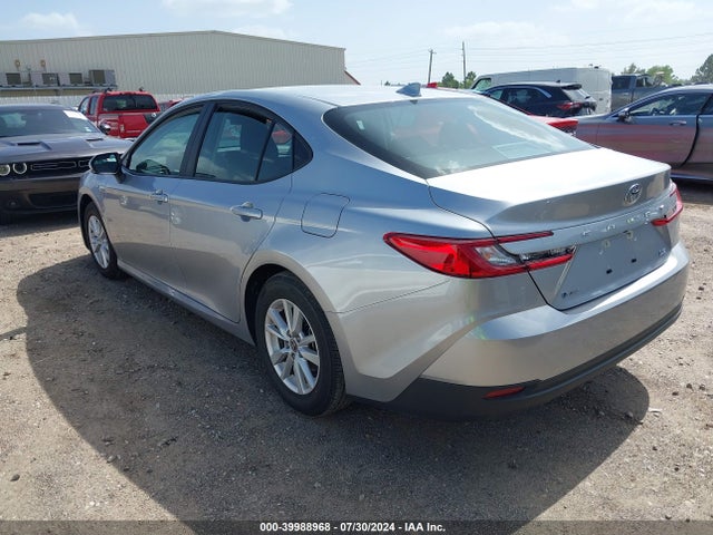 Toyota CAMRY LE 2025 4T1DAACK0SU507120 Image 3