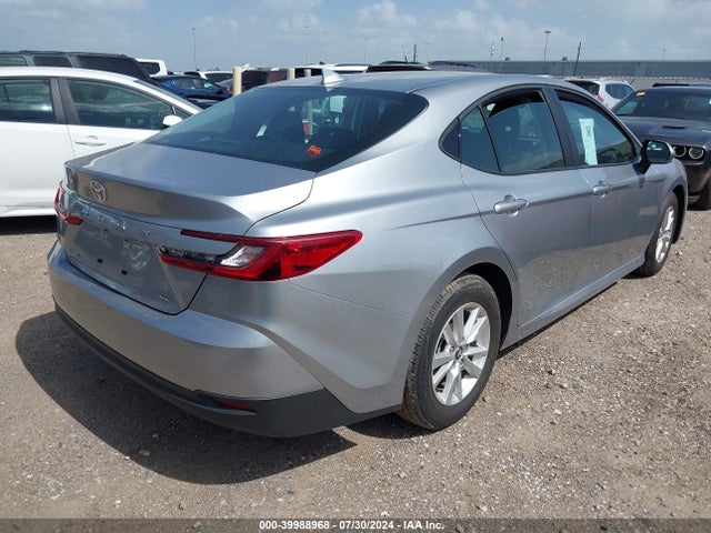 Toyota CAMRY LE 2025 4T1DAACK0SU507120 Image 4