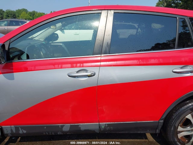 Toyota RAV4 LE 2018 JTMZFREV6JJ179610 Image 15
