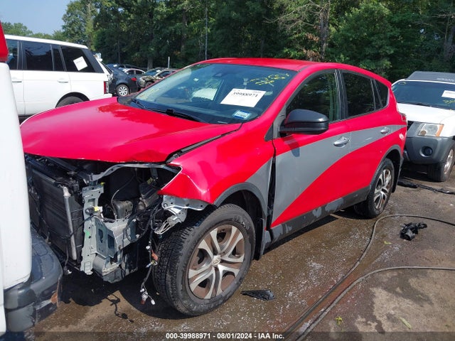 Toyota RAV4 LE 2018 JTMZFREV6JJ179610 Image 2