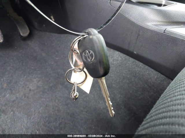 Toyota RAV4 LE 2017 2T3BFREV3HW648276 Image 11
