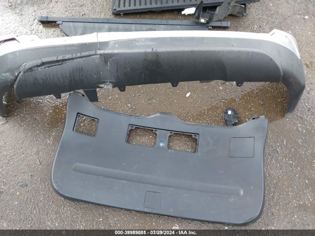 Toyota RAV4 LE 2017 2T3BFREV3HW648276 Image 12