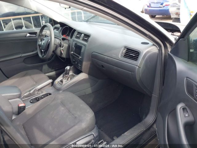 3VW267AJ8GM234544 Volkswagen Jetta 1.4t S