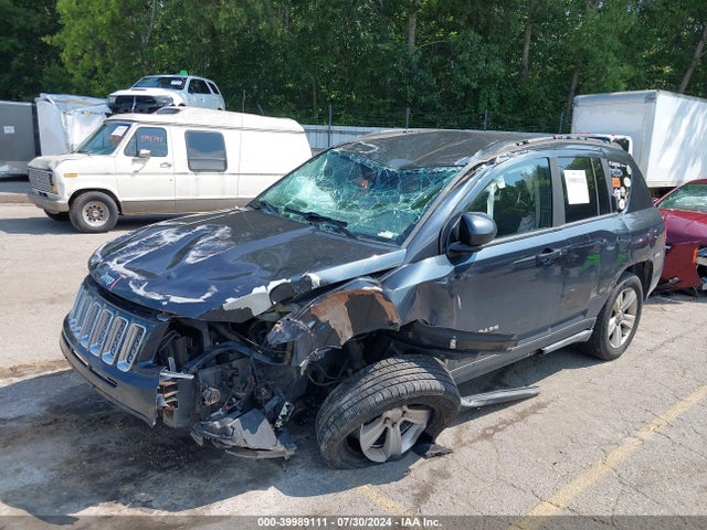 1C4NJDEB2ED716855 Jeep Compass Latitude