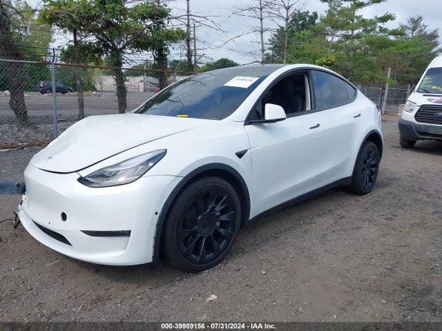 2021 TESLA MODEL Y 5YJYGDEE0MF072494 Photo 1