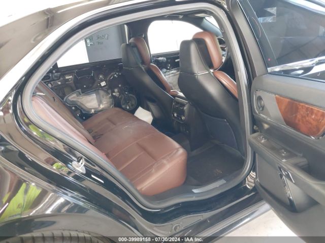 1LN6L9RP7H5629092 Lincoln Continental Reserve