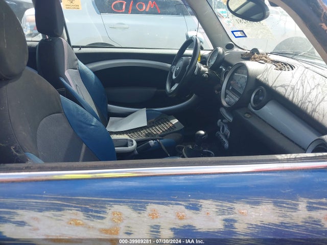 2008 MINI COOPER S CLUBMAN WMWMM33558TP87548 Photo 4