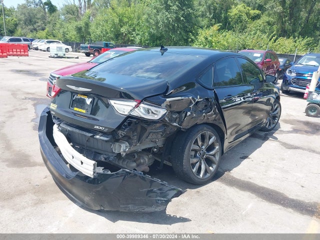 1C3CCCDG0FN644448 Chrysler 200 S