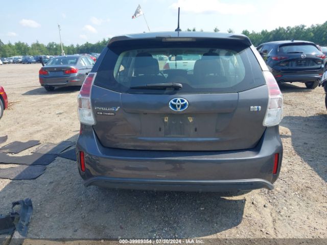 JTDZN3EU2FJ027726 Toyota Prius V Three