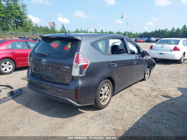 JTDZN3EU2FJ027726 Toyota Prius V Three
