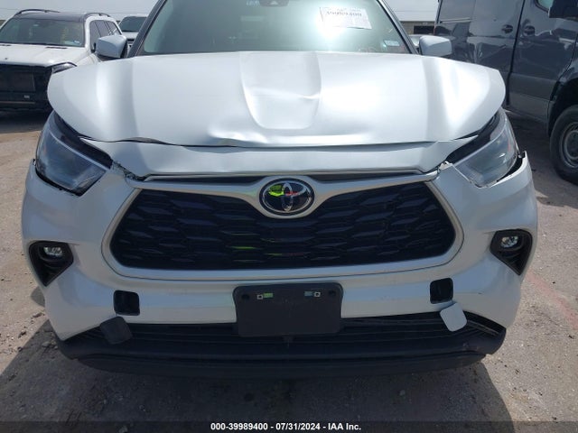 Toyota Highlander Xle 2023 5TDKDRBH7PS015980 Image 12