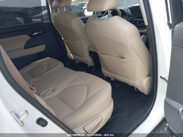 Toyota Highlander Xle 2023 5TDKDRBH7PS015980 Image 8