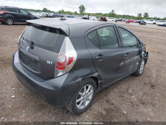 JTDKDTB32E1079405 Toyota Prius C Three