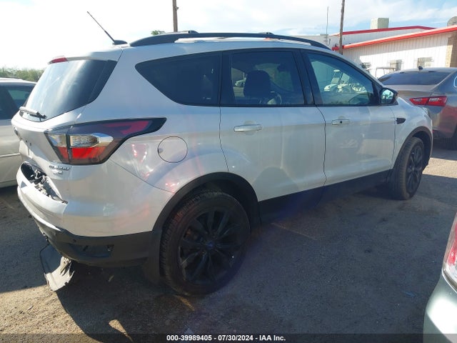 Ford Escape Titanium 2017 1FMCU9JD9HUE88274 Image 4