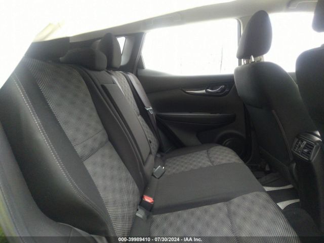 JN1BJ1CP3HW011073 Nissan Rogue Sport Sv