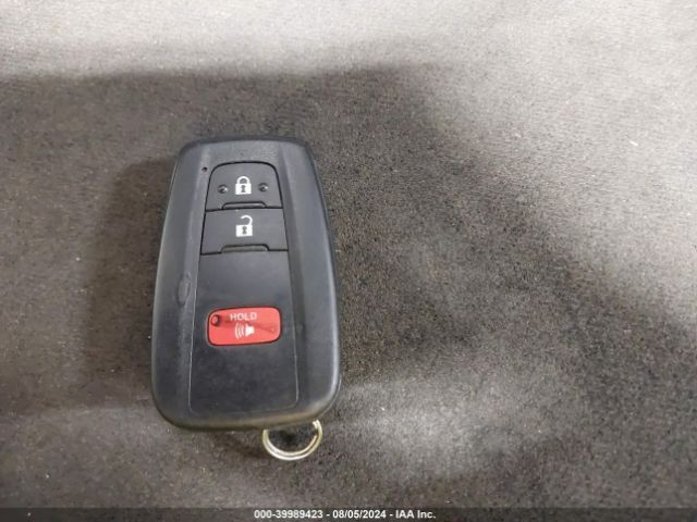 NMTKHMBX4JR007498 Toyota C-HR XLE