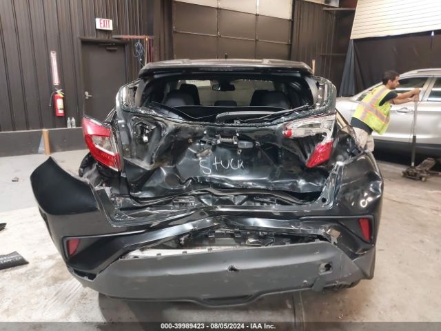 NMTKHMBX4JR007498 Toyota C-HR XLE